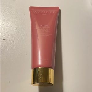 Wander lift off mask